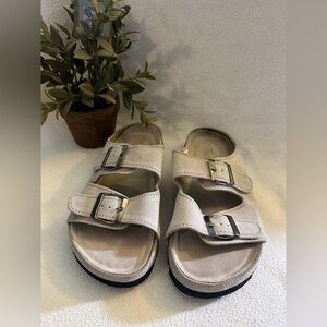 TACH Cream and Black Sandals with Dual Buckle Straps